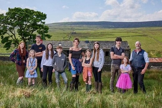 Our Farm Next Door starring Yorkshire shepherdess and family to return for two new series