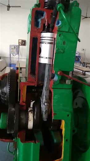 This is How a Diesel Engine works #mechanic #mechanical #mechanicalengineering