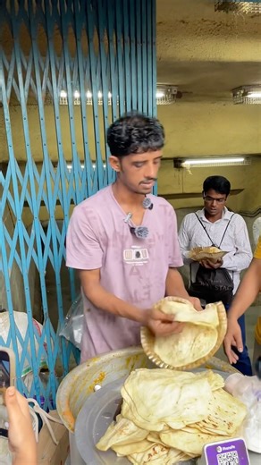 Raju Da Pocket Porota 🍌🍌 #shorts #rajudarpocketporota #foodvlog #kolkatafood