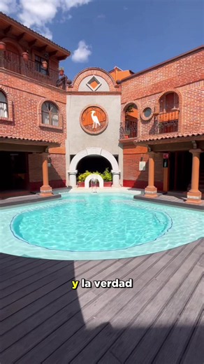 Un hotel con sus propias fosas en el corazón de Tequisquiapan Queremos y un restaurante delicioso #queretaro #tequisquiapan #hospedaje #alberca #aguastermales 😍🙌