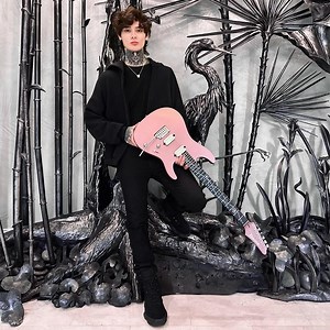 Tim  Henson | ARTISTS | Ibanez guitars