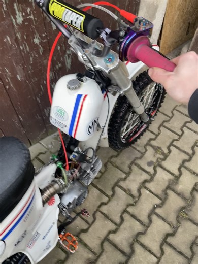 Jawa 50 Tuning and Customization for Two-Stroke Power