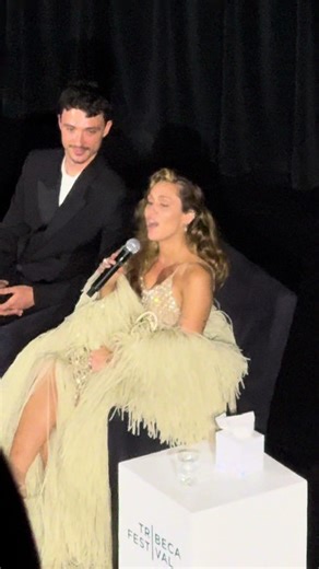 Miley Cyrus Performs 'The Climb' at Tribeca Festival