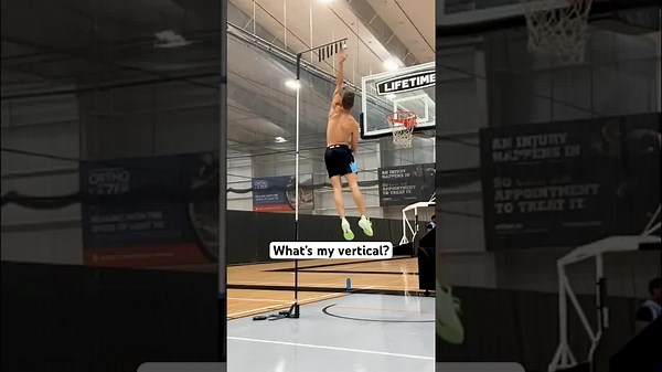 Jordan Kilganon: Insane vertical jump test