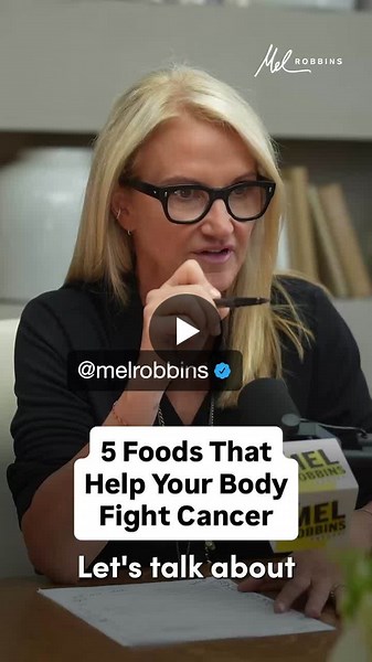 According to double board-certified Mayo Clinic physician Dr. Dawn Mussallem, DO, DipABLM, there are 5 cancer-fighting foods to add to your plate.This is the first-ever episode of The Mel Robbins… | Mel Robbins | 209 comments