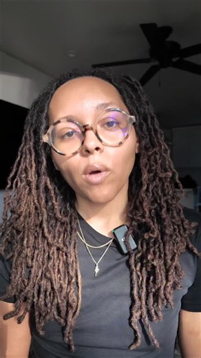 Day 7 🧪 Welcome back to 30 Days of ASCP: Things MLS/MLT School Didn’t Teach You, but the lab definitely will. Nobody teaches you this part in school, but your salary is negotiable. Your certification has value. Your skills have value. And you are allowed to advocate for your pay from day one. Research your market, know your worth, and understand that the first offer is rarely the final offer. Negotiating isn’t being difficult, it’s being informed. If we don’t speak up for our value, the system 