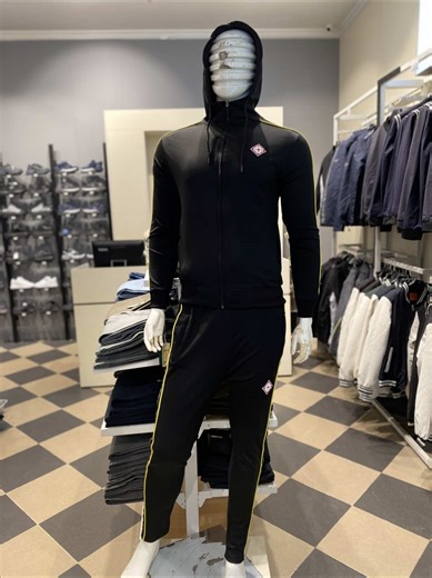 Amirii sets best quality 😍🔥 Magazine la petite pocket plus 📍 Address Asla houcine annaba street 📍 #annaba #nouvellecollection #ملابس #fyp