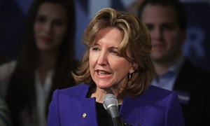 Exsenadora demócrata Kay Hagan muere a los 66 años de encefalitis | Demócrata | muerte | Fallecimiento | The Epoch Times en español