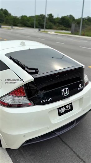 2012 Honda CR-Z ZF1 1.5 Hybrid (Manual 6 Speed) RM24900 ✅ Fully Stock Condition ✅ Cat 70% Cantik ✅ Engine & Gearbox Smooth ✅ Absorber Baru ✅ Aircon Sejuk ✅ Hybrid Function Cemerlang, Battery Boleh Charge ✅ Interior Original Bersih & Kemas ✅ Mileage 130k ⚙️ Sesuai untuk yang nak modified sendiri — boleh buat style JDM, stance, ataupun daily hybrid jimat minyak 💨 CR-Z ni antara sport hybrid yang rare, 6-speed manual, rasa pemanduan dia sangat fun & ringan macam go-kart 🔥 Salesman 01156245844 KEN