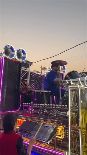 No.1 Janta music band nayagaon (Neemuch) on Instagram: "New janta band Nayagaon mp Neemuch ☎️9630489151 #music #band #reelinstagram❤️ #baja #new #best #king #shadi"