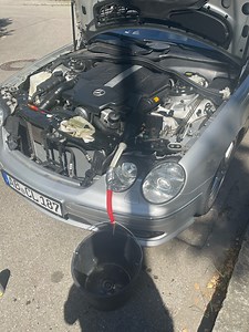 5.2M views · 10K reactions | Mercedes ABC Fluid Change after 100.000km (Ghetto Style) | Topspeedgermany | Facebook