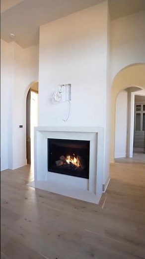 Heat & Glo 8KX Gas Fireplace Walkthrough (Black Glass Interior)