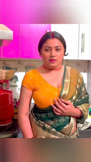 अपनी सौतेली मम्मी के साथ 😱 | Hindi Drama Story | Hotty Ragini #shorts #hottyragini
