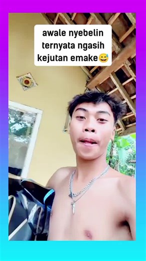 kalian udah nonton video bocah ini belum konten nya lucu semangat ngonten ya bro maaf izin posting #fypppppppppppppppppppppp #semuaorang #fypシ #videolucu