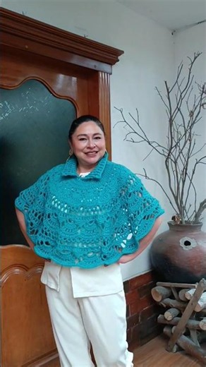 Step-by-step tutorial for this beautiful "Happiness" capelet 🌼 #crochet #crochet #tutorial #diy