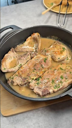 Learn how to prepare juicy and delicious pork chops