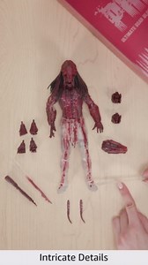 NECA Prey 1:7 Scale Collectible Action Figure, Ultimate Predator “Bear Blood”