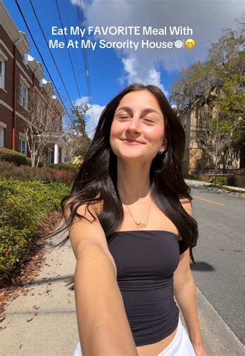 ironically this is my FAVORITE sorority meal #sororitygirls #mealplan #greeklife #sororitychef #pastatiktok @Owala @drinkpoppi @target