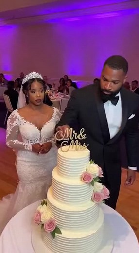 Wedding Dress Malfunction Creates Chaos at Ceremony