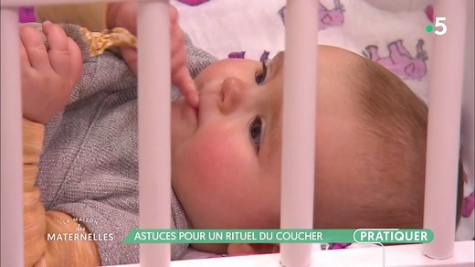 Moment privilégie entre bébé et ses parents, Laurence Rameau vous donne ses conseils pour un rituel du coucher apaisé ! | La maison des maternelles