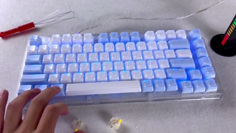 Crystal Keycaps,Ice Crystal Keycap,Cherry Profile RGB Backlit Keycaps Set for Mechanical Keyboards，Standard ANSI/ISO Layout(Blue-White)