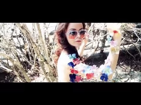Taryn Manning - Summer Ashes (Official Music Video)