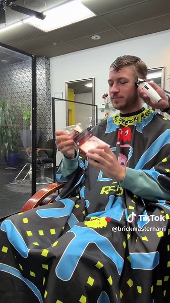 The Worst Places To Build LEGO Sets