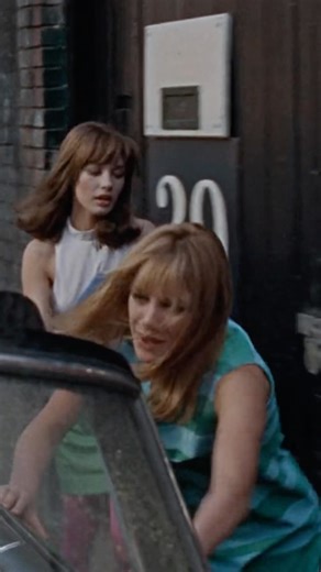 birkingainsbourgmusique on Instagram: "Jane Birkin, Gillian Hills and David Hemmings in the film ‘Blow-Up’, 1966. . . . . . #janebirkin #janeb #birkin #tournage #cinemafrancais #icon #janebirkinstyle #vintage #iconique #classique #paris #france #birkingainsbourgmusique #beautiful #amour #janemallorybirkin #love #janebirkinstyle #60s #1960s #1960sfashion"