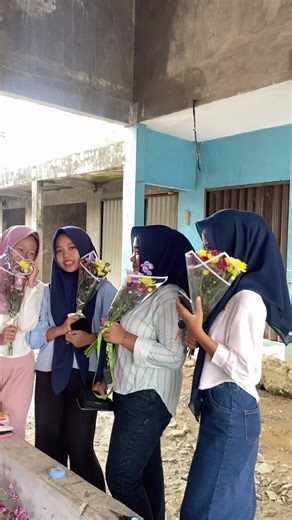 Makasii banyak cantik🥰🫶🏻 #fiybucketcikeusik #valentinesday #buket
