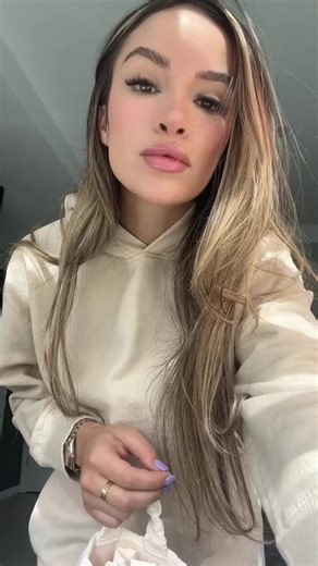 OOTD ♥️ #drdaisy #doctor #lifeofadoctor #doctorreacts #FirstGenDay #ootd每日穿搭 #MexicanAgate #lifeofasurgeon #mexico #NewHouse #fashion #bodygoals #doctor | Dr. Daisy Sanchez, MD