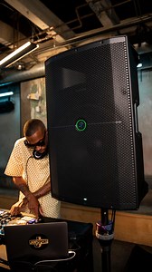 2.7K views · 35 reactions | Get loud. Mackie's freshly redesigned Thump series has the power, clarity and simplicity you need for your next gig. Watch the full video with our friend Jansport J and go deep on these exciting new speakers with Mackie's director of product marketing Matt Redmon: https://bit.ly/ThumpGCfb | Guitar Center | Facebook