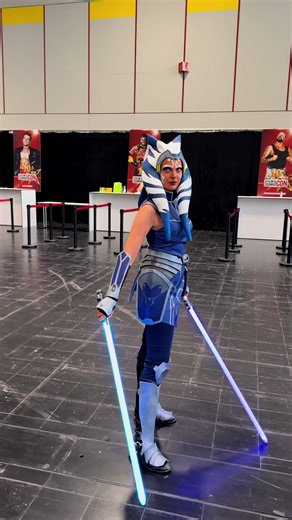 #clonewars #ashoka #starwars #ashokatano #starwarscosplay Ashoka Tano, Star Wars, Clone Wars, Anakin Skywalker, Padme Amidala, The Mandalorian, Cosplay, Star Wars Cosplay, ComicCon, May the Force be with you, Obi-Wan Kenobi