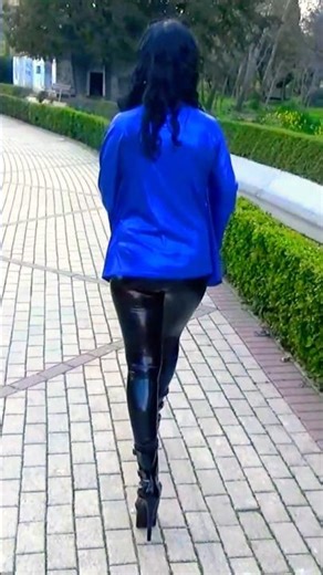 Victoria Devil. Shiny or Silk? 🖤 💙 Wait for tomorrow! #Shorts #ASMR #ShinyLeggings #HighHeels