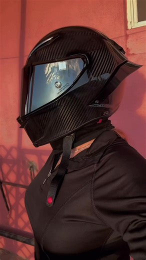 Otro? Es que me gusta mucho este trend 😮‍💨🖤 #agv #foryou #paratiiiiiiiiiiiiiiiiiiiiiiiiiiiiiii #foryoupage #biker