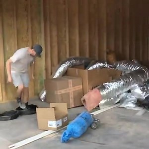 Hiding from the boss😂😂😂😭 We Love Tools | Total Tools