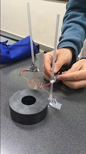 🔥⚡Amazing Electromagnetism Experiment | Easy DIY Science Project at Home #trending #viralvideo