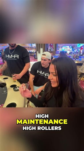 Casino Carisa hits the High Limit Blackjack Table!