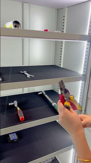 RFID smart tool cabinet enables one-click return of tools after use