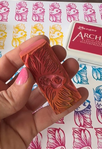 Let’s make some betta fish stickers! 🐟✨ I carved this design from a simple eraser block and now it’s swimming onto sticker paper. That’s the magic of stamp carving—you can take a tiny hand-carved design and turn it into something completely new, like custom stickers. Betta fish are one of my favorites to carve because of their flowy fins and unique patterns. Each stamp print has its own personality, which makes the stickers feel extra special. Handmade art doesn’t have to stay on paper—it can f