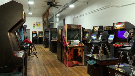 8Bit Arcade Bar reopens in Bloomington: Retro games, craft beers