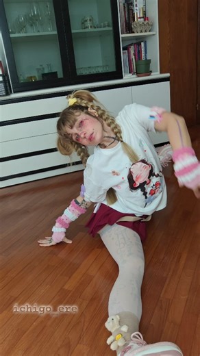 ichigo_ eRe 🍭 on Instagram: "ichi-Uta canta e il game si chiude da solo beta terminated, copie offline, Bun Bun POWAAA finale Kaboom di verità ✨ Ending confermato: ichi, sempre. #UtaVibes #SingWithMe #StagePresence #PowerOfMusic #POWAAAEnergy #ViralReels #FypReels #TrendingReels"