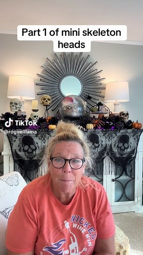 Mini Skeleton Puppets for Halloween Parade: Part 1