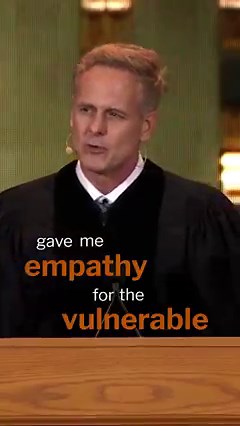 "The Dyslexic advantage is special.” - GoodLeap CEO Hayes Barnard. For Hayes Barnard, 2023 UT Commencement Speaker and Founder, Chairman, and CEO of GoodLeap and Givepower, embracing life’s challenges has unlocked new opportunities for growth. Dyslexia has given him clarity, tools to be a leader, and a deep respect for the underdog. Watch the full 2023 commencement speech: https://www.youtube.com/watch?v=ANqPQcf0zAw #UTAustin #UTGrad23 #UTCommencementSpeech #2023CommencementSpeech #HookEmHorns #
