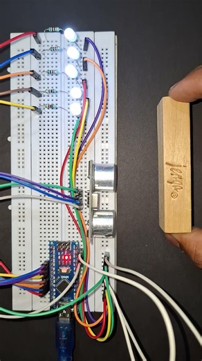 Arduino Ultrasonic LED Bar🤯#arduino #arduinonano #arduinoproject #diy #electronics #robotics #shorts