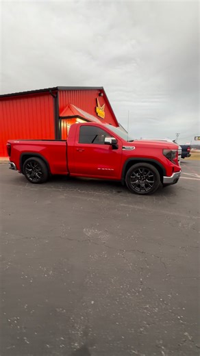 Single cab Sierra pickup got dropped 🥊 3/5"Belltech Lowering kit . . . #whippinwheelz #suspension #lowered #droppedtrucks #gmc #belltech #Sierra #killeentx #callnow | Whippin’ Wheelz - Killeen