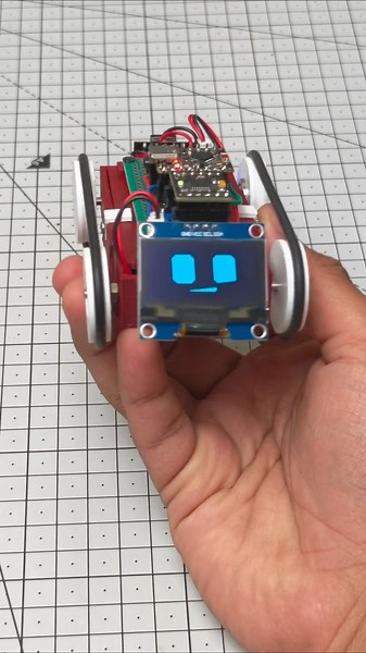 Build tutorial linked here #esp32 #arduino #iot #3dprinting #deskbuddy #aiassistant #aichatbot #diy