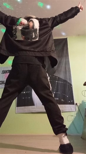 you rock my world Michael Jackson tribute dancer @MichaelJackson