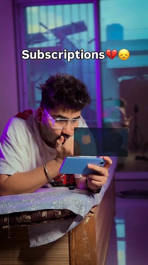 Subscriptions😭🙏🏻. . . The Anime Salt website is used to stream anime in high definition, with options for downloading episodes and watching content dubbed in Hindi, Tamil, and Telugu. It is a free platform that does not require a subscription and is accessible on Android devices. Streaming and downloading: Users can stream anime and download episodes for offline viewing. Multi-language support: The service provides anime with dubs in Hindi, Tamil, and Telugu. Free access: It is a free streami