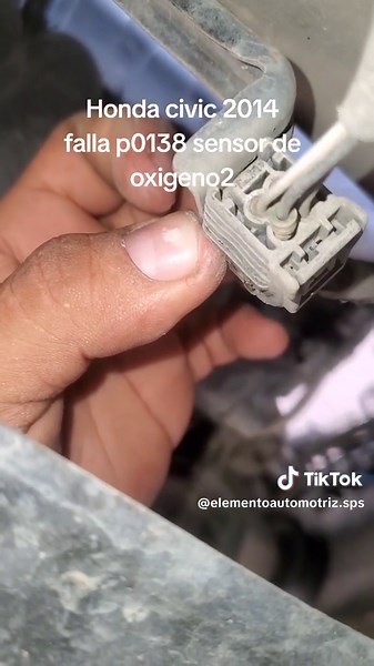 Diagnóstico de Falla P0138 en Honda Civic 2014