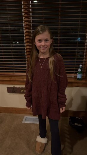 25K views · 4.4K reactions | A quick reminder as we enter the new year, fill yourself with gratitude! Thank you @iamkenzielynne for reminding us all! Love you baby girl! #gratitude #newyear | Beverley Mitchell | Facebook